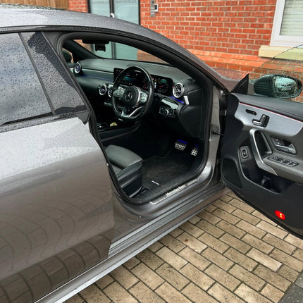 Mercedes-Benz CLA Premium Plus